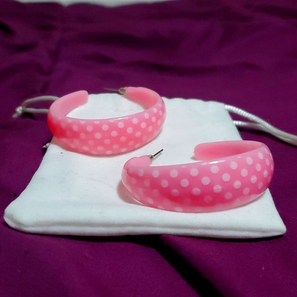 Light Pink Polka Dot Earrings - Picture 1 of 1